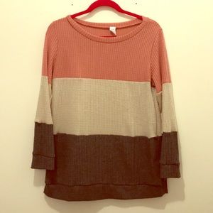 Colorblock waffle knit lightweight sweater